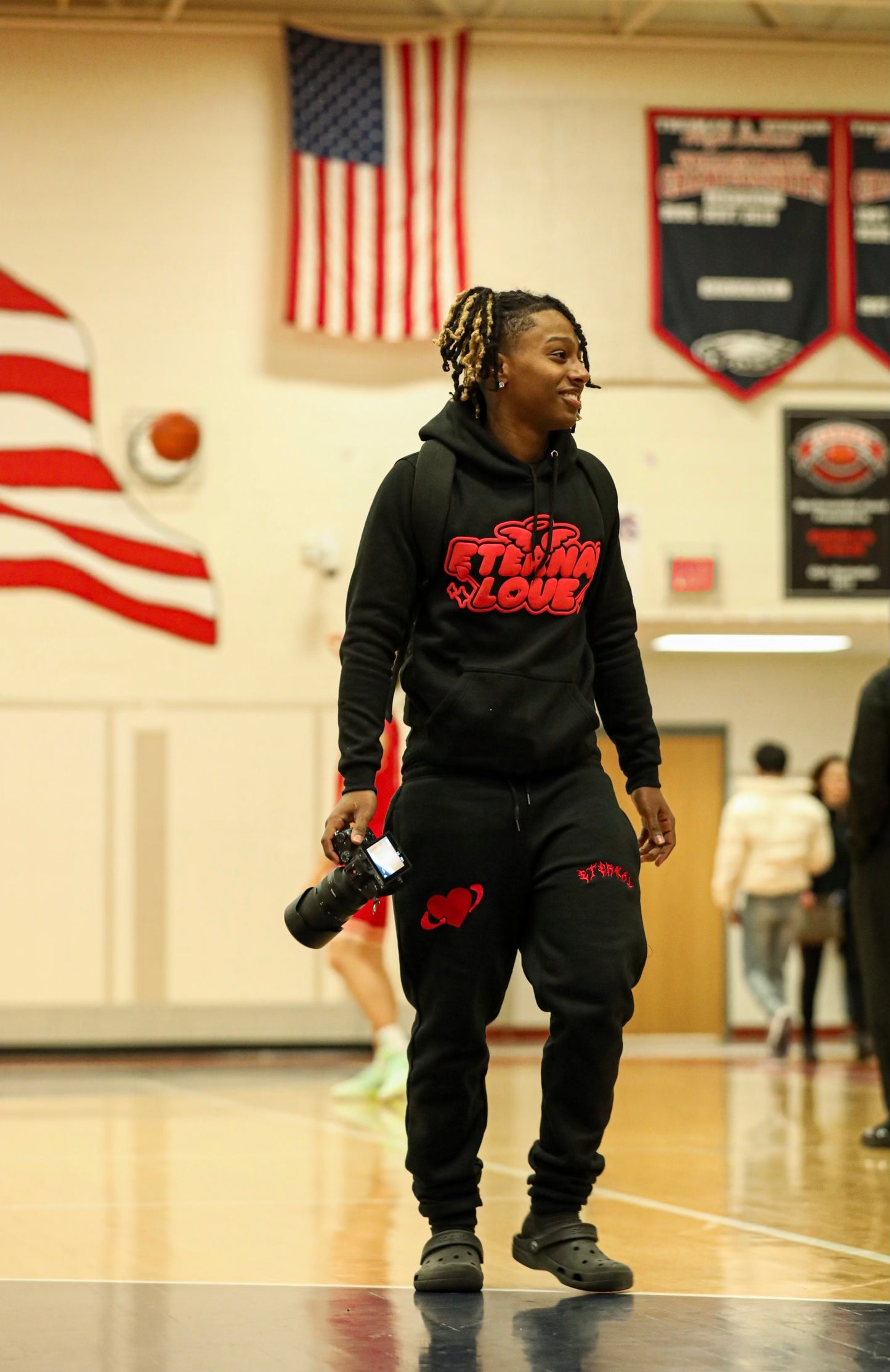 Eternal Puff Print Wings Hoodie - Black/Red