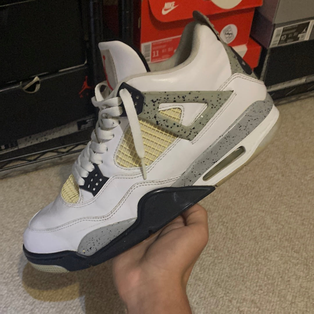 Preowned - Air Jordan 4 White Cement Size 10.5