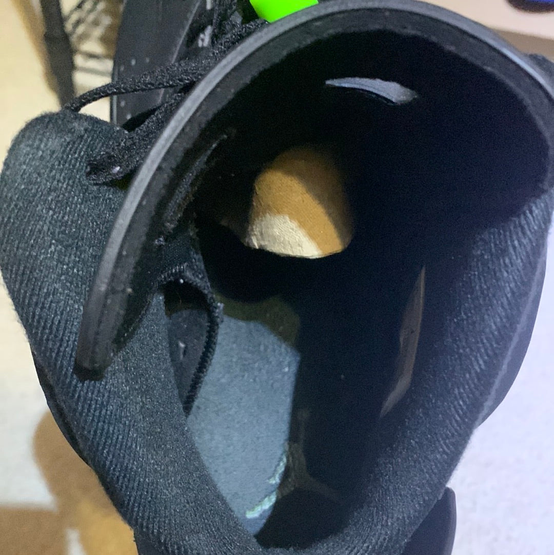 Preowned - Air Jordan 6 Electric Green Size 9.5