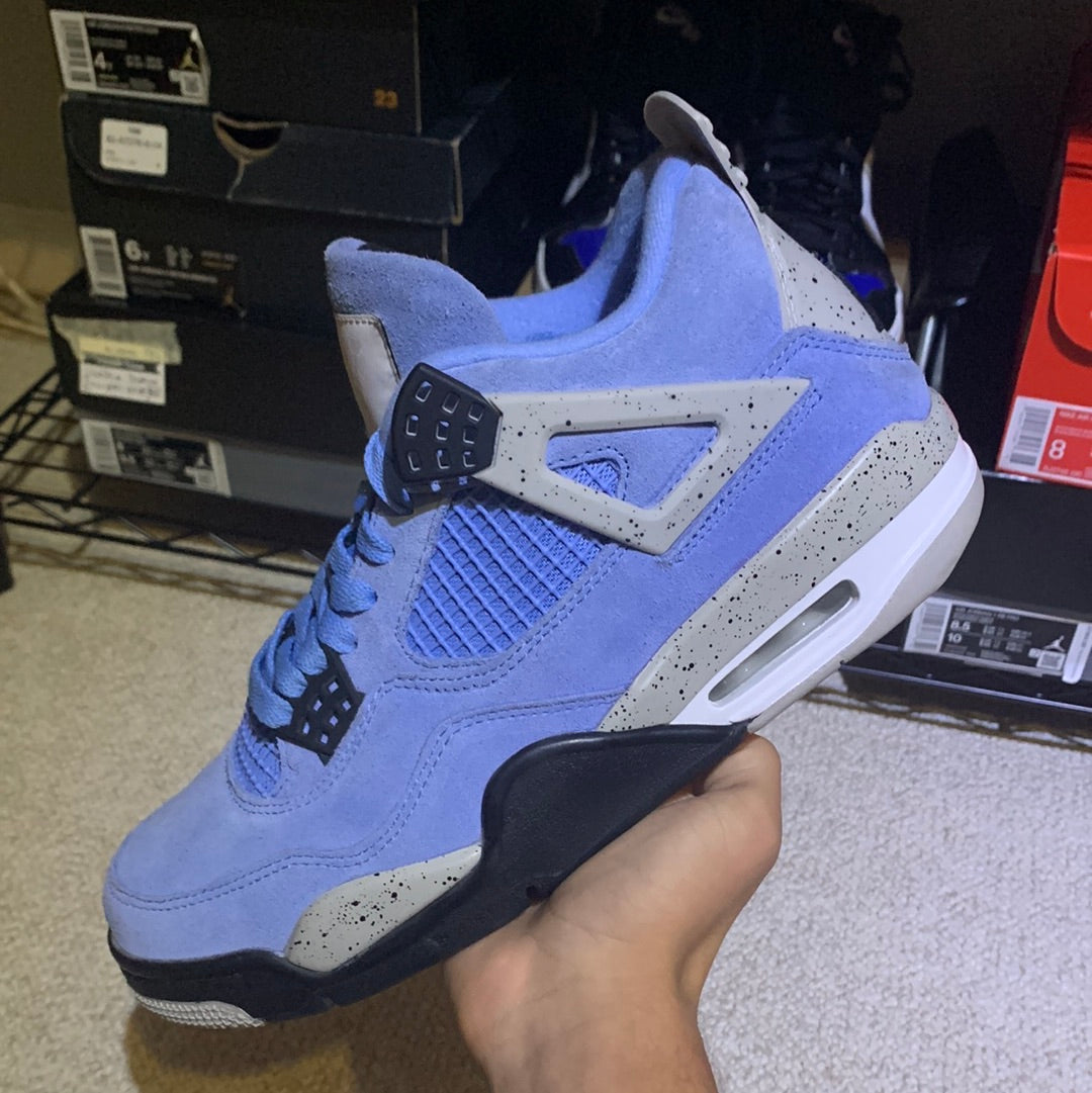 Preowned - Air Jordan 4 University Blue Size 9