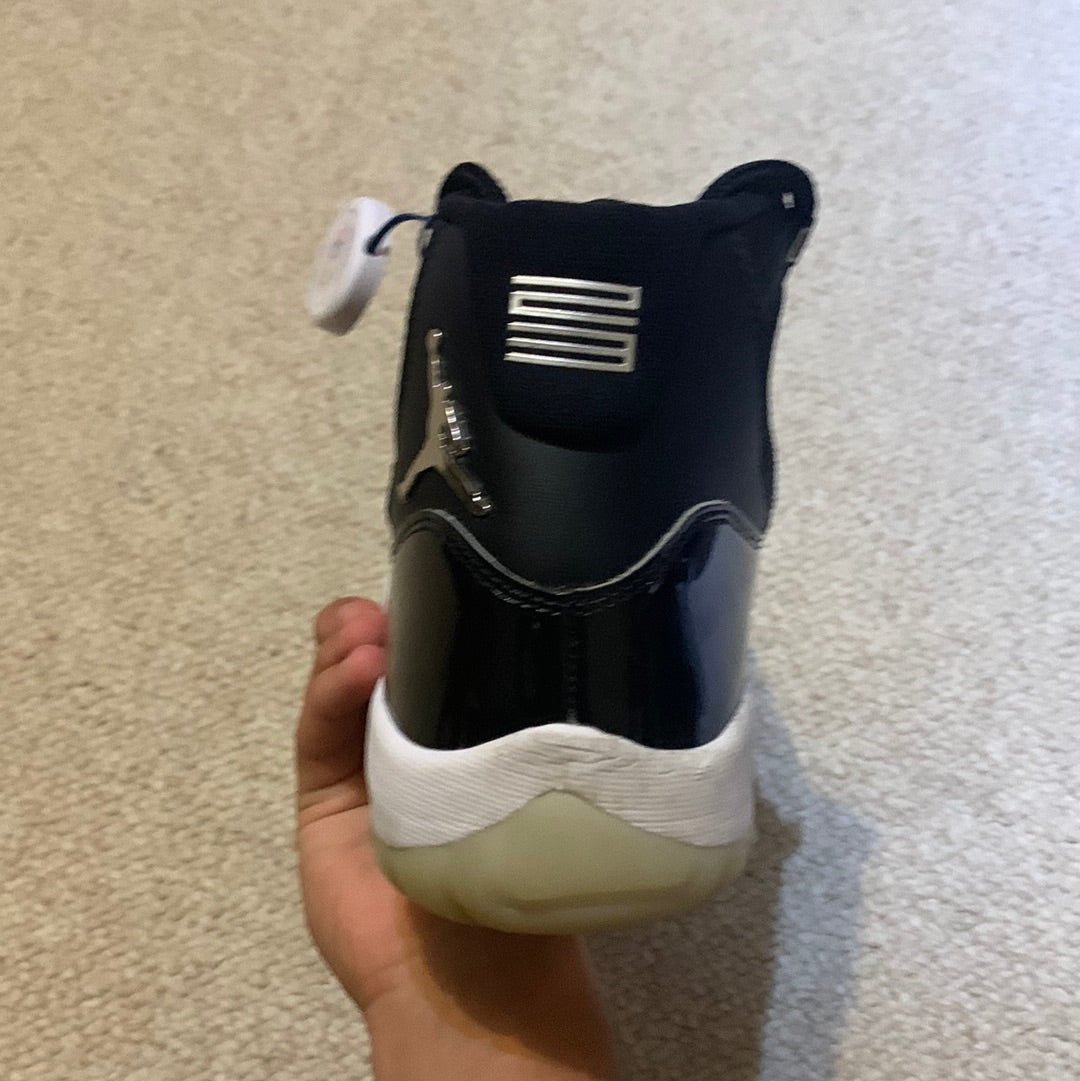 Preowned - Air Jordan 11 Jubilee Size 9