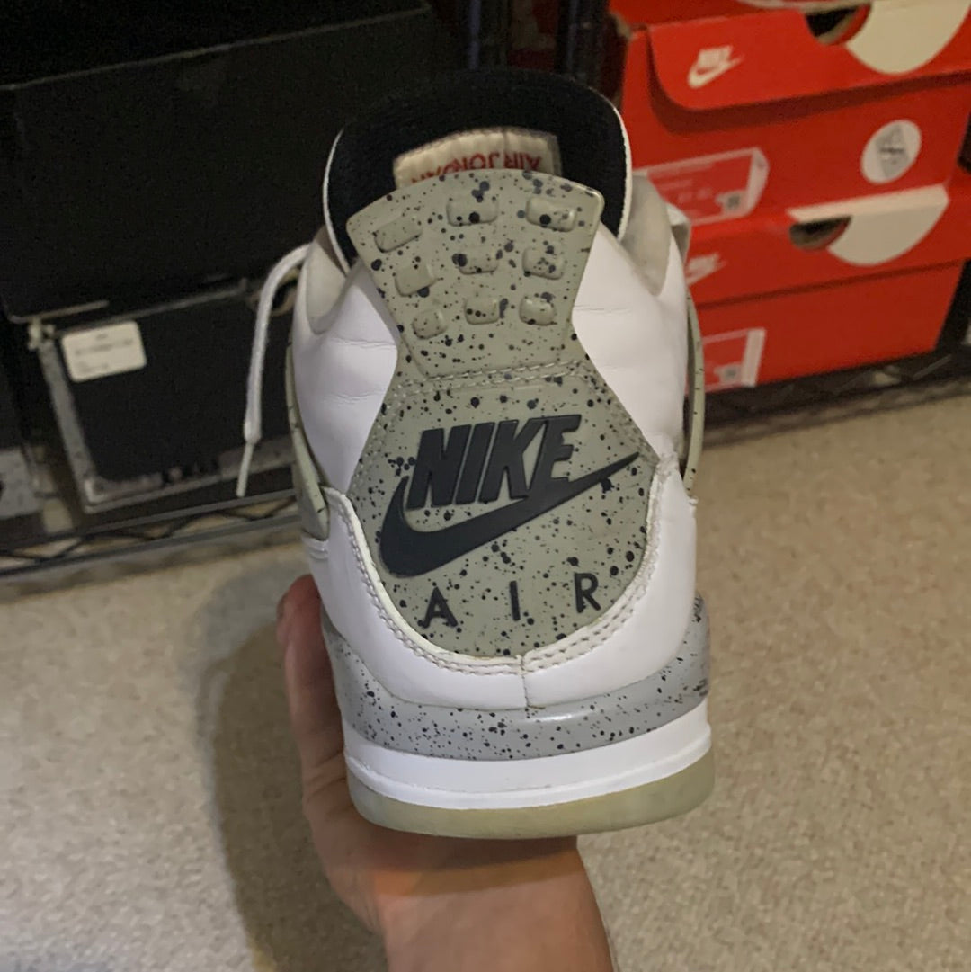 Preowned - Air Jordan 4 White Cement Size 10.5