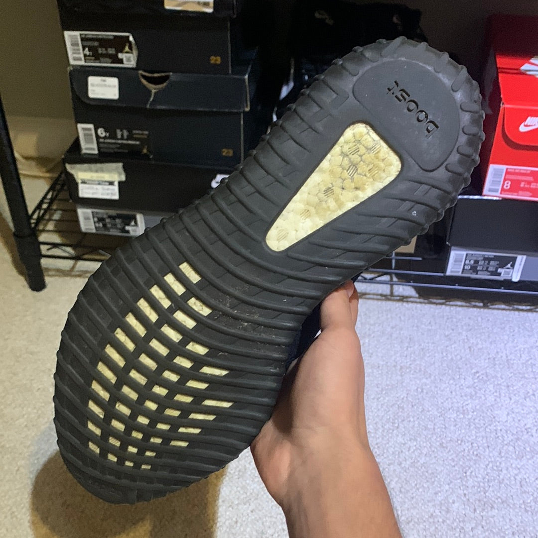 Preowned - Yeezy Boost 350 Bred Size 13