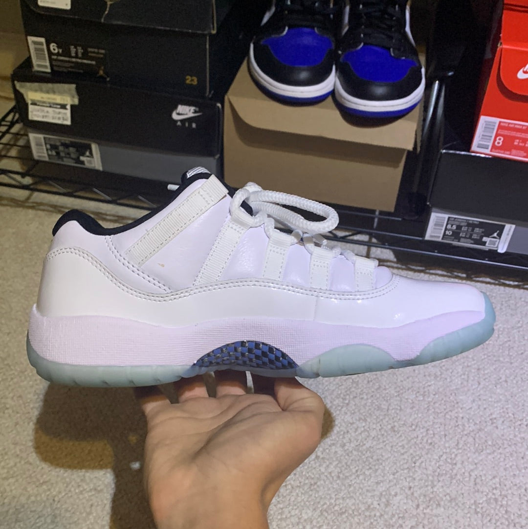 Preowned - Air Jordan 11 Low Legend Blue Size 6.5