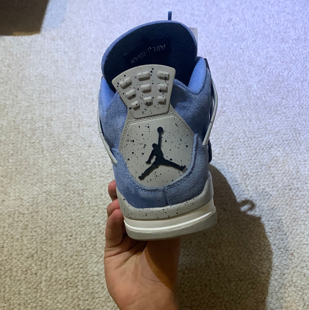 Preowned - Air Jordan 4 University Blue Size 8